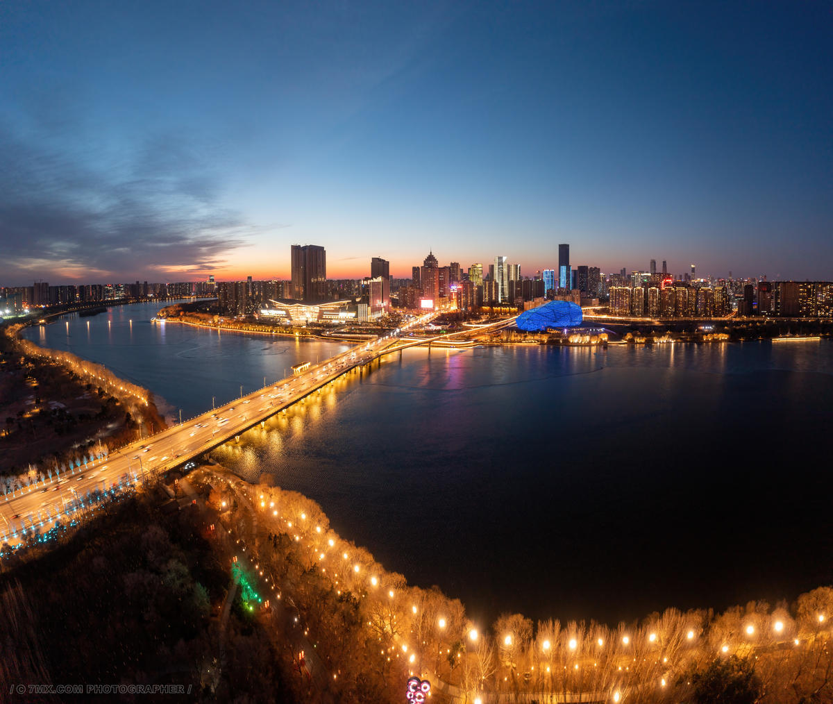 沈阳青年大街浑河桥cbd落日夜景美景航拍全景 风光 建筑 城市 黄昏