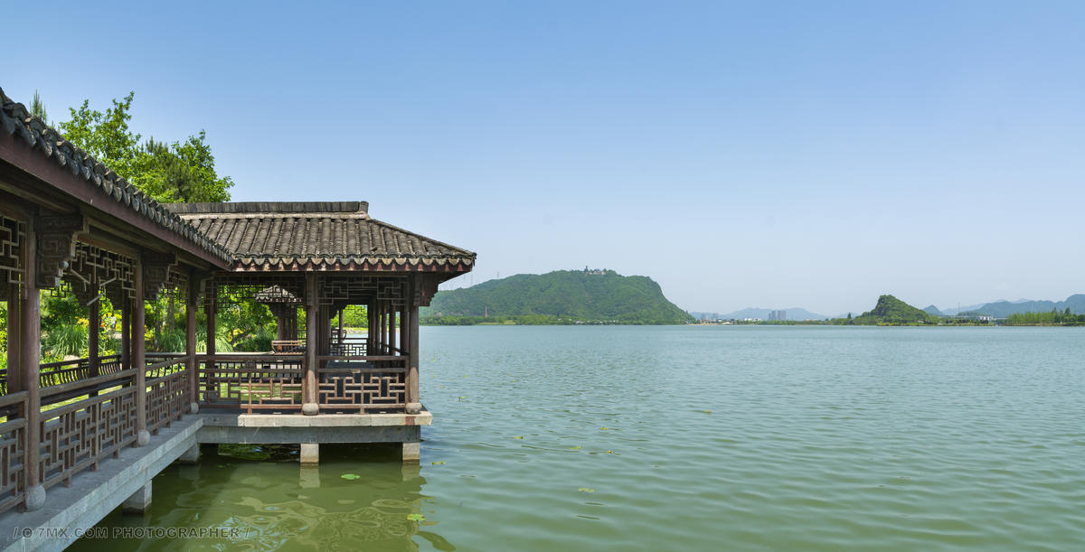 环境 复古 湖泊 户外 杭州 浙江 园林 景点 江南 中式 景区 走廊 湖景
